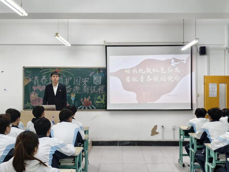 长春建筑学院人工智能产业学院开...