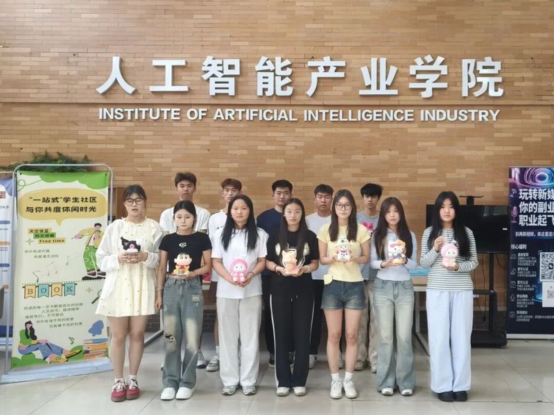 以笔绘心 以彩释压 || 人工...